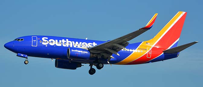 Southwest Boeing 737-7H4 N708SW, Los Angeles international Airport, January 19, 2015